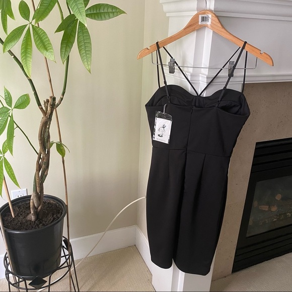 NWT Black Bodycon Strappy Mini Dress - Picture 4 of 6